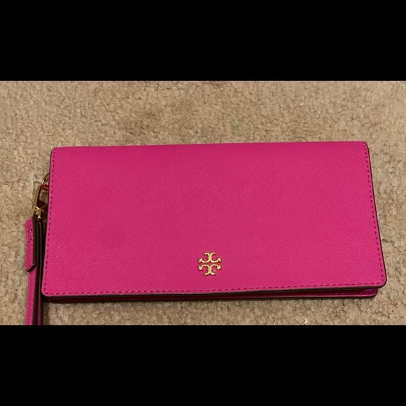 Tory Burch Pink Fuchsia Wallet Wristlet nwt - Picture 2 of 9